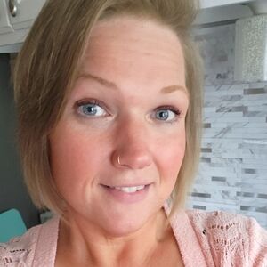 Meet your Posher, Desiree